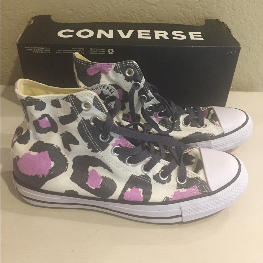 SOLD-NEW Converse Chuck Taylor Hi Glow Sneaker